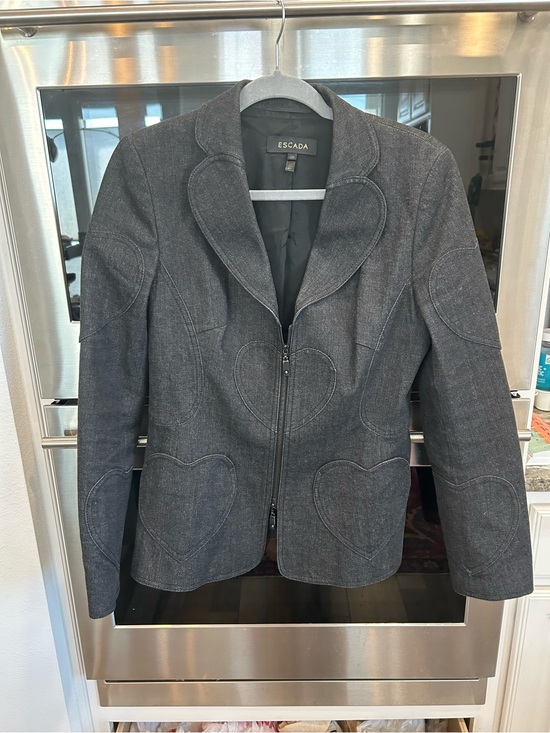 Escada Jackets & Blazers - Vintage Escada Dark Gray denim Heart-Appliqué Zip Jacket size 38 slight wear GUC